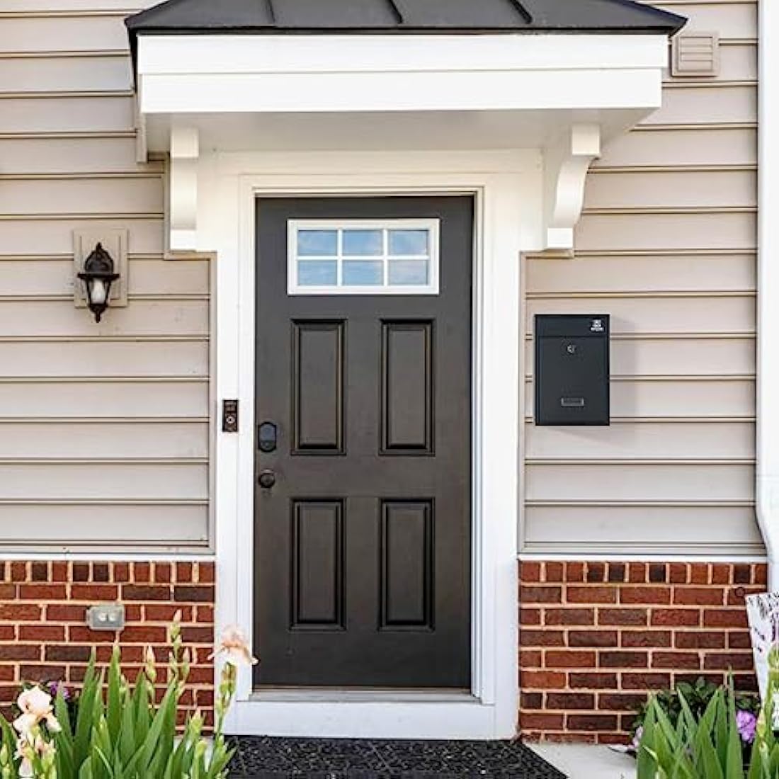 RYZAN Wall Mounted Mailbox Steel Postbox Modern Delivery Letterbox For Outside With Nameplate Easy To Install Lockable Weatherproof Large Letter Post Mail ‎8.5 x 21.5 x 32 cm Outdoor With Keys, Black