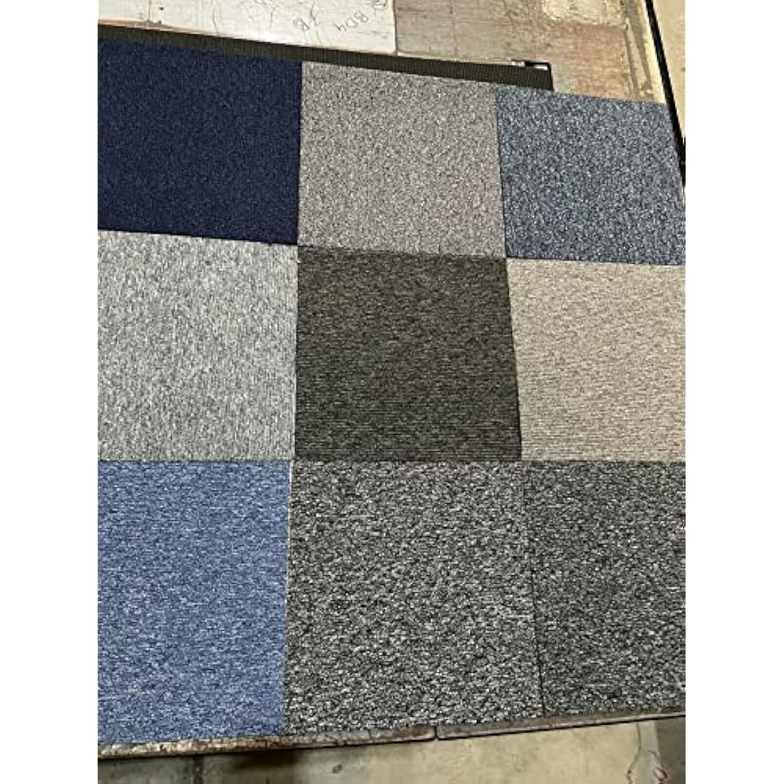 12 x Mixed Random Colour Carpet Tiles (40cm x 40cm) Heavy Duty Home Commercial Retail Office Shop Premium Flooring Rugs Floor Tile Hardwearing Anti-Slip Floor Covering, Bitumen Backed