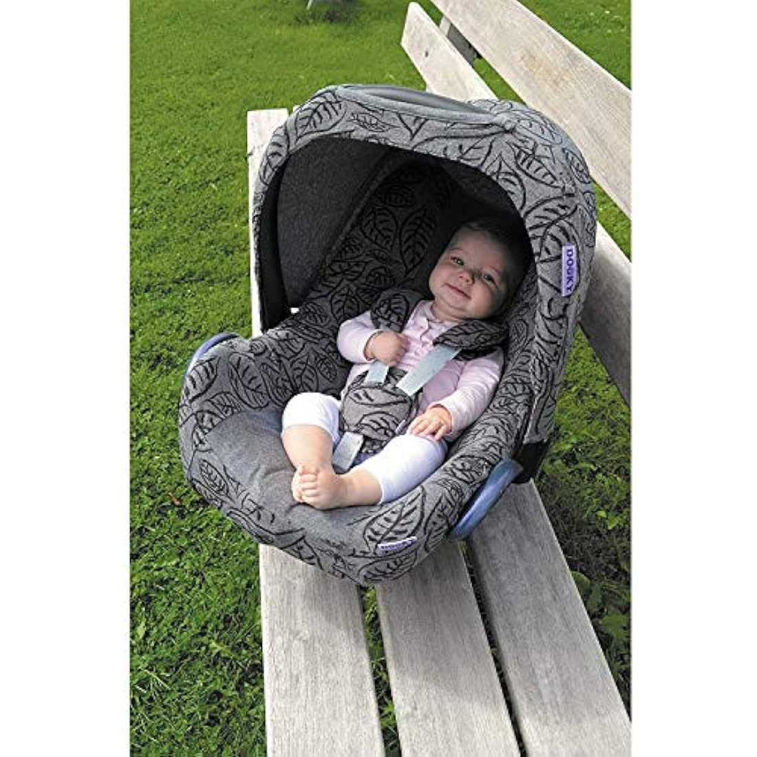 Dooky Car Seat Belt Pads, Harness Strap Pads for Baby's Protection, Universal Size Suitable for 3- and 5-Point Belt System, Group 0+ yrs, 3-Piece Set (2 Shoulder Pads, 1 Crosspiece), Dandelion