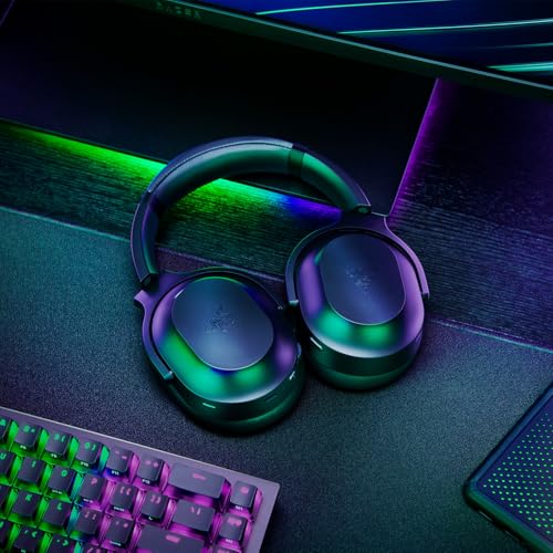 Razer Barracuda X - Wireless Multi-platform Gaming and Mobile Headset (SmartSwitch Dual Wireless, Ergonomic Design, TriForce 40 mm, Cardioid Mic, On-Headset Controls, 50h Battery USB-C) Black