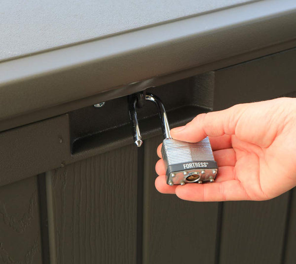 LIFETIME Plastic Wood Grain Textured Storage Box Desert Sand/Grey, 151x72x69 cm