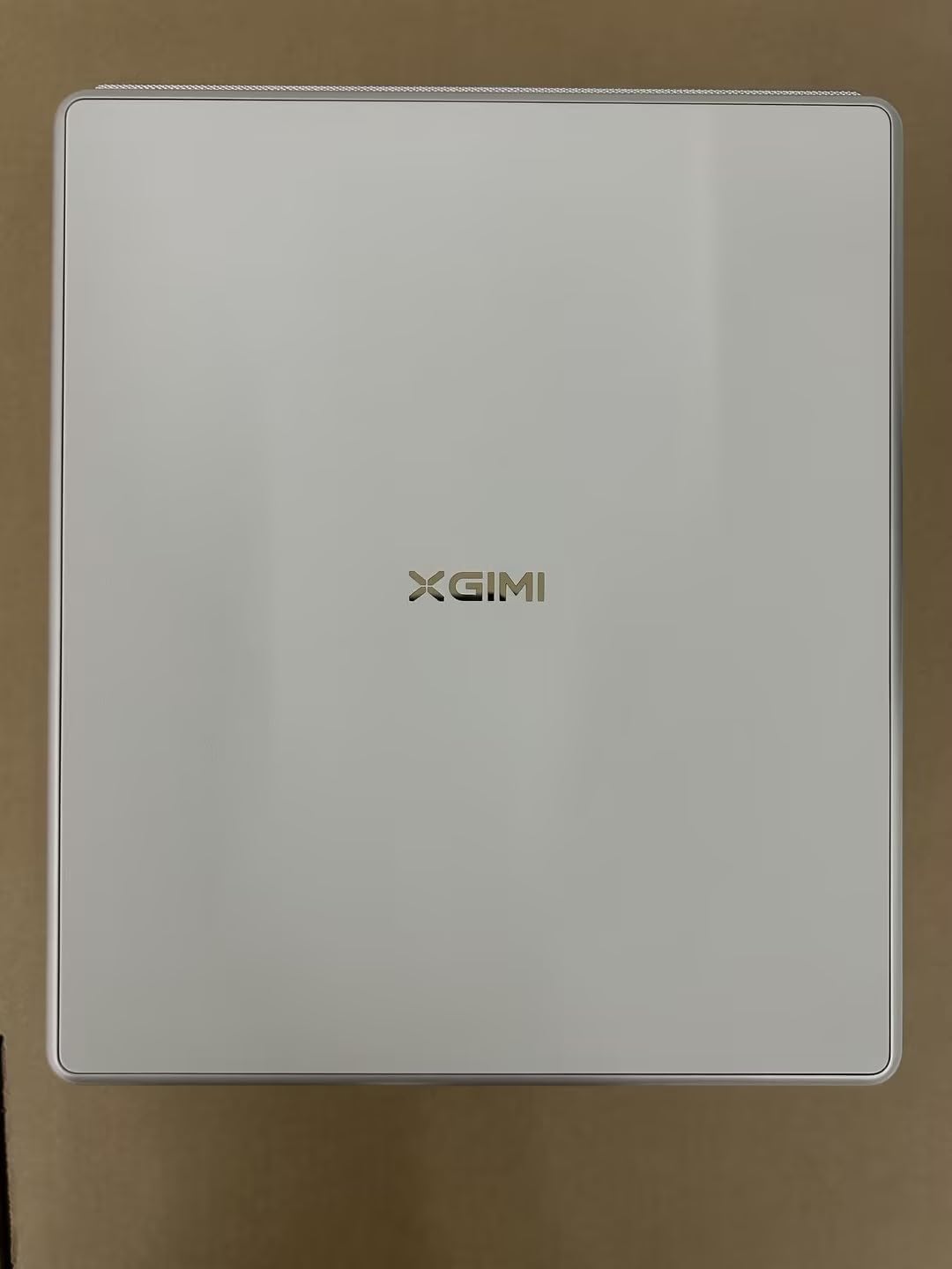 XGIMI HORIZON Ultra 4K Laser Dolby Vision Smart Home Theater Projector, ISA 3.0, 2300 ISO Lumens, Android TV 11.0, 2 * 12w Harman Kardon Speakers, Optical Zoom with WiFi and Bluetooth