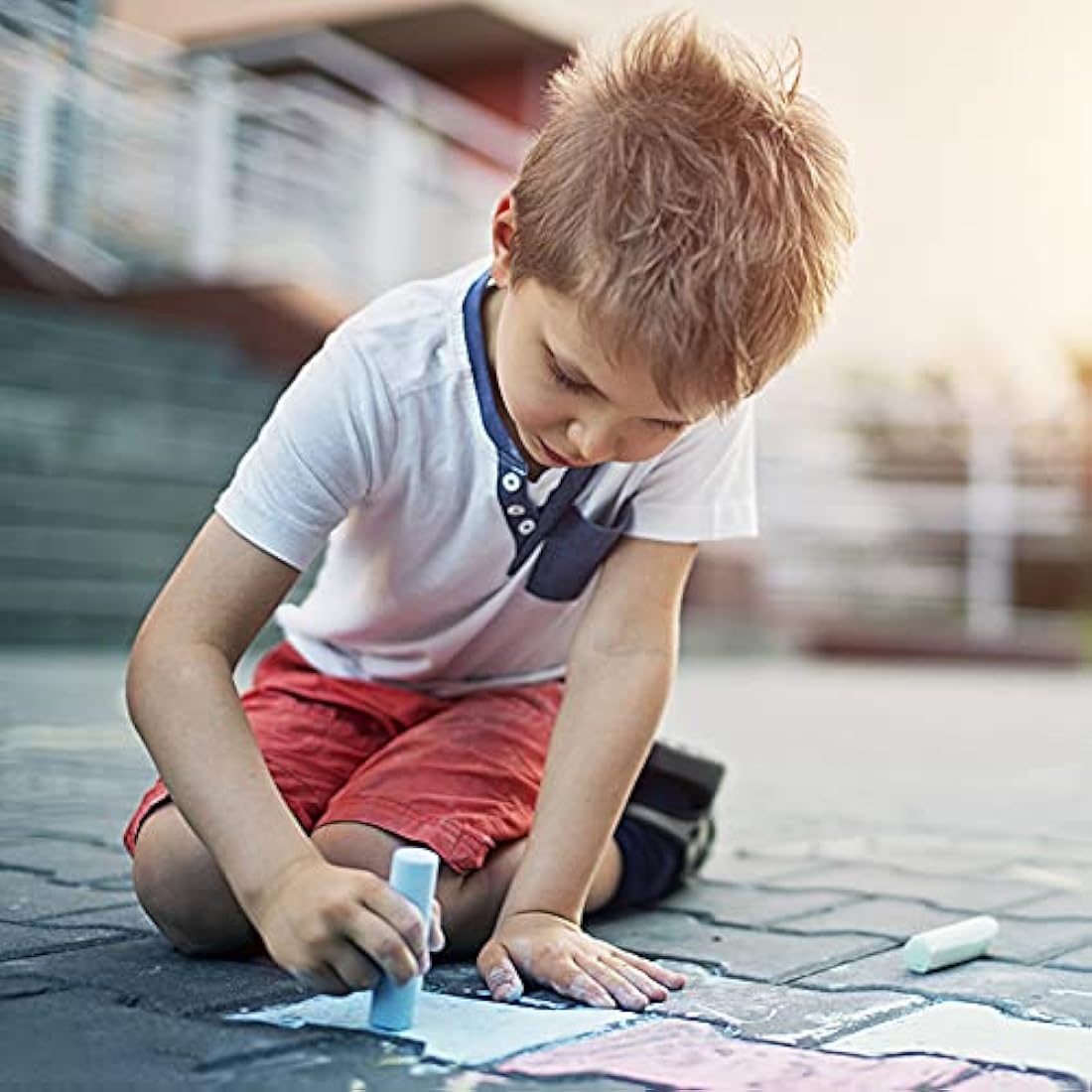 feela 28 Pack Jumbo Chalks for Children, 14 Coloured Sidewalk Chalks for Kids Toddlers, Pavement Outdoor Chalk Set for Painting on Sidewalk School Chalkboard Blackboard Street Playground