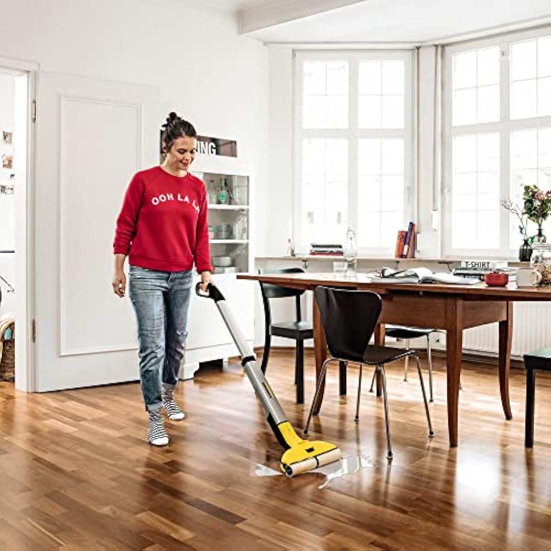 Kärcher floor cleaning and care RM 534 for sealed wooden floors, with effective moisture protection against swelling of the floor, 500ml concentrate makes 40l cleaning liquid when diluted.