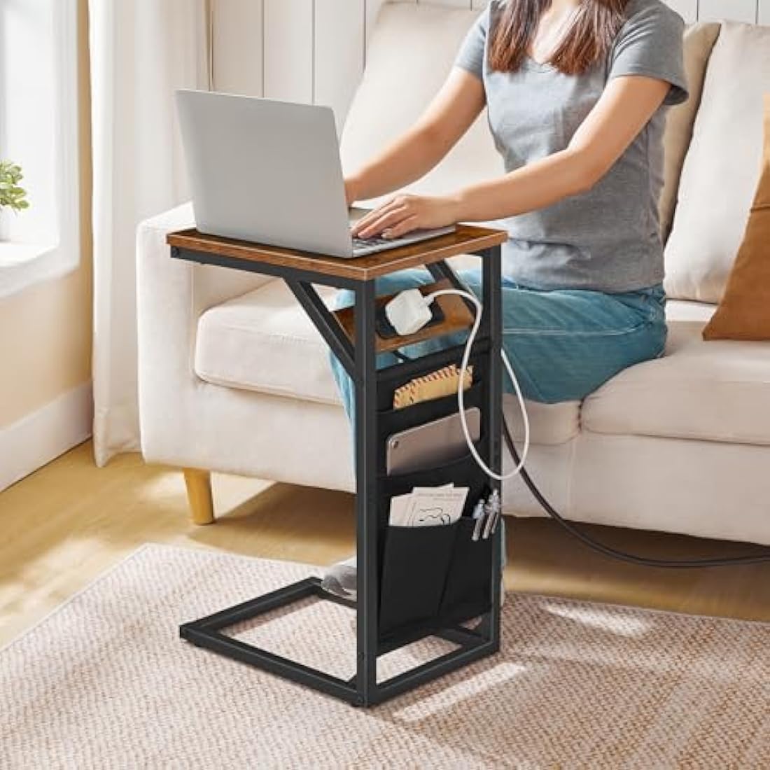 HOOBRO C Shaped Side Table with Charging Station, Sofa Side Table with Storage Bag, Narrow Bedside Table with Power, Laptop Table for Sofa, Small Spaces, Living Room, Rustic Brown and Black EBF28KSF01