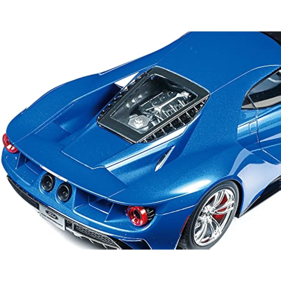 Ford GT 1:24 Plastic Model Assembly Kit