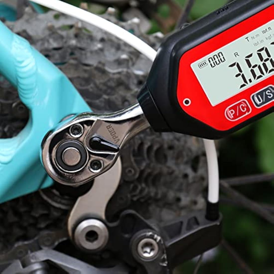 VPOER Digital Torque Wrench 1/4-inch Drive, 0.22-7.37 ft-lbs (0.3-10 Nm) (2.65-88.5 inch Pound) with Buzzer & LED, Calibrated