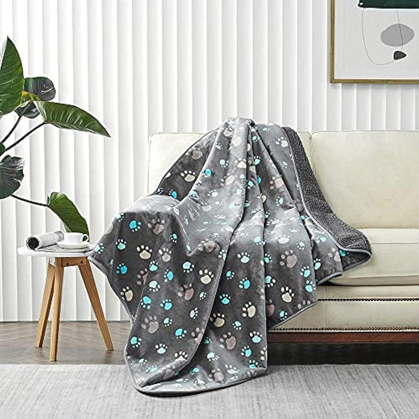 Allisandro Waterproof Blanket 200×140 cm for Couch, Chairs, Car, or Bed, Machine Washable Triple Layer Tech Waterproof Furniture Protector with Cute Paw Print for Medium Large Dogs