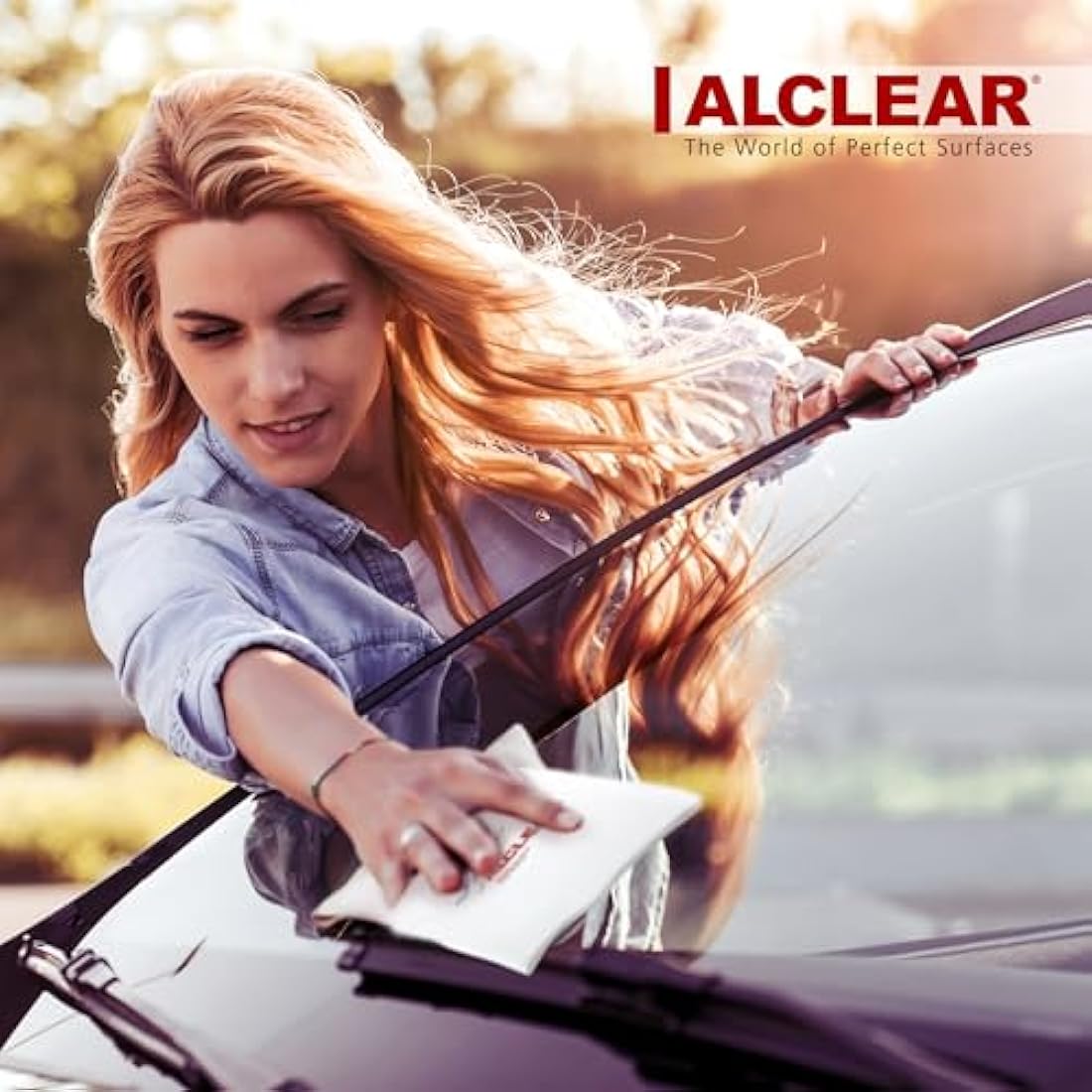 ALCLEAR Microfiber Glass Cloth Set - Pack of 5 Window Cloths 40x45 cm, streak-free glass cloths - lint-free, saves time without drying - designed in Germany - for household & car windows.