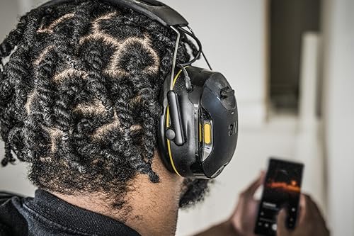 3M WorkTunes Connect Wireless Hearing Protector with Bluetooth Technology 90570E-1