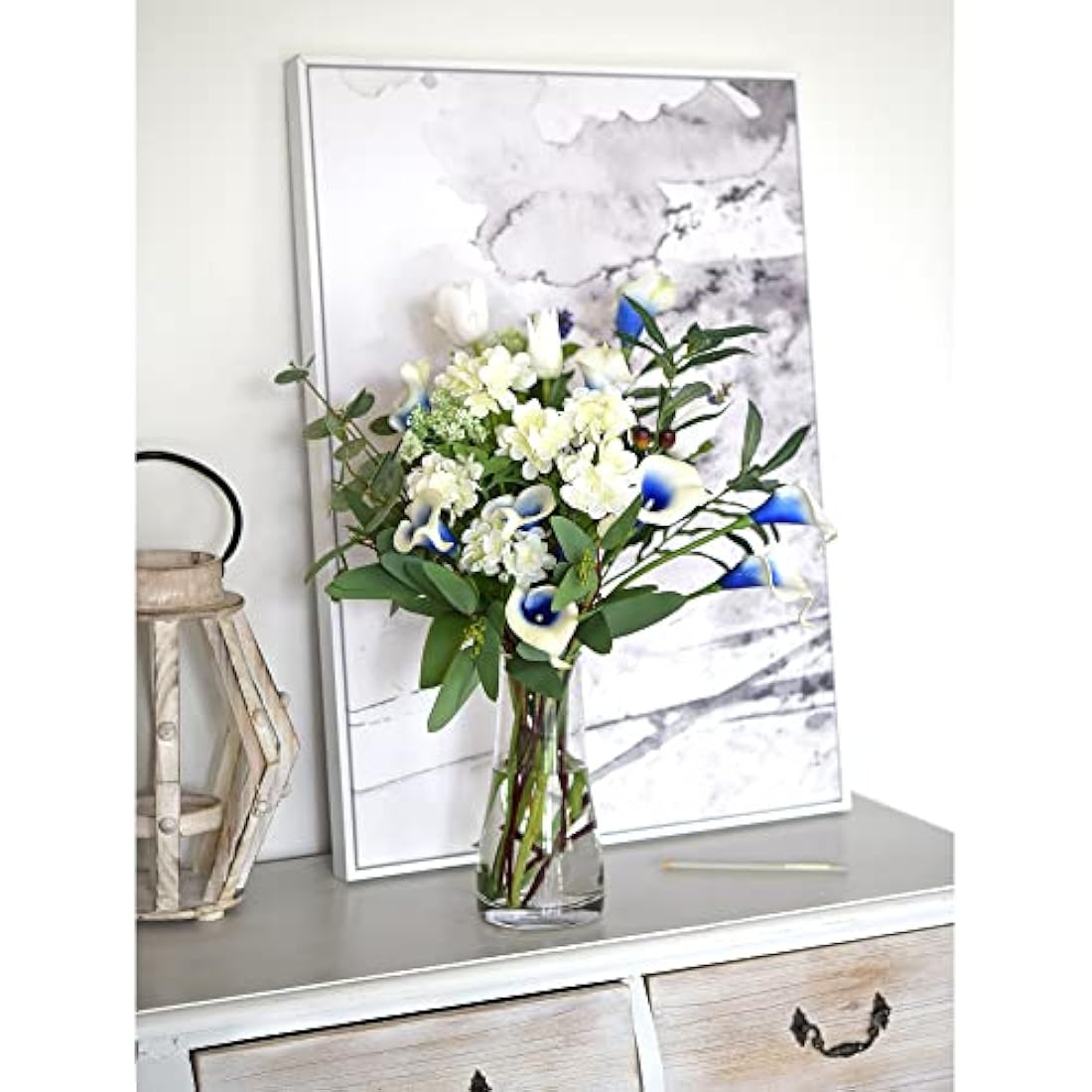 FiveSeasonStuff 10 Stems Real Touch Calla Lilies Artificial Flower Bouquet in Gift Box, Perfect for Wedding, Bridal, Party, Home Office Décor DIY (White & Blue)