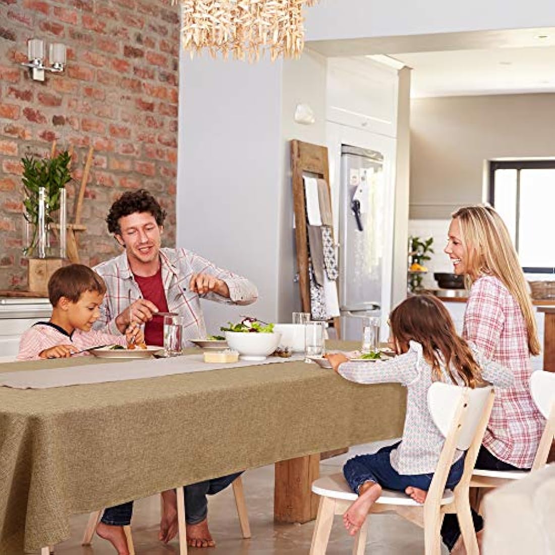 Deconovo - Decorative Waterproof Linen Effect Tablecloth - 132 x 178 cm - Brown