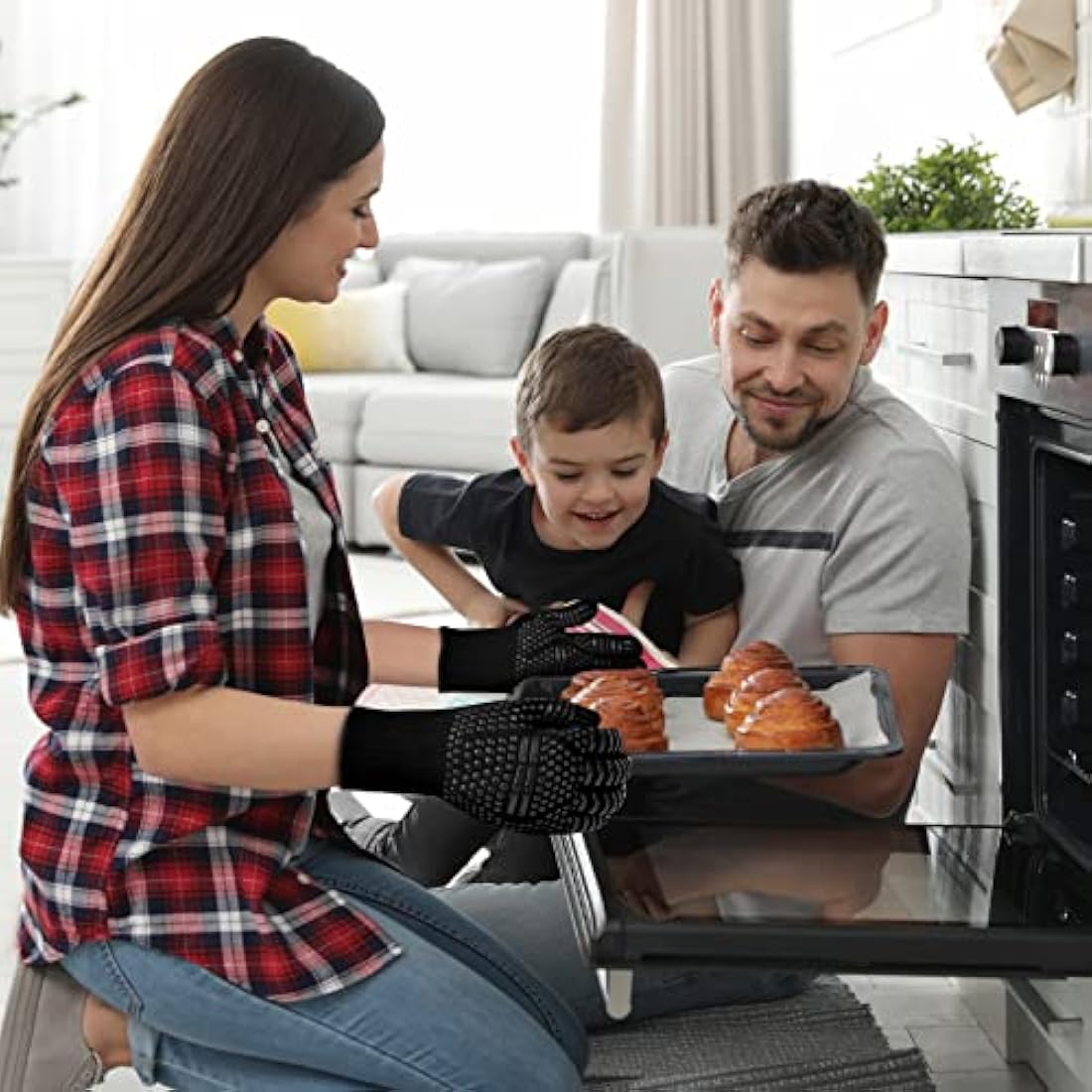 Flintronic Grill Gloves Heat Resistant Fire Resistant Oven Gloves Hand Protection Grill Gloves, 1472°F/800°C Heat Resistant Oven Gloves for Grill, Oven, Cooking, Soldering (Black)