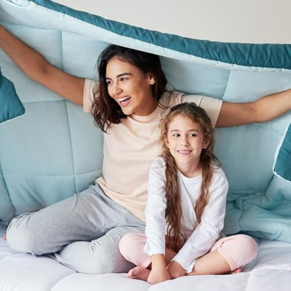 Exclusivo Mezcla 7.5 Tog King Size Duvet All Seasons, Ultra Soft Reversible Coverless Duvet, Lightweight Down Alternative Comforter, 230x220 cm Dusty Teal/Spa Blue