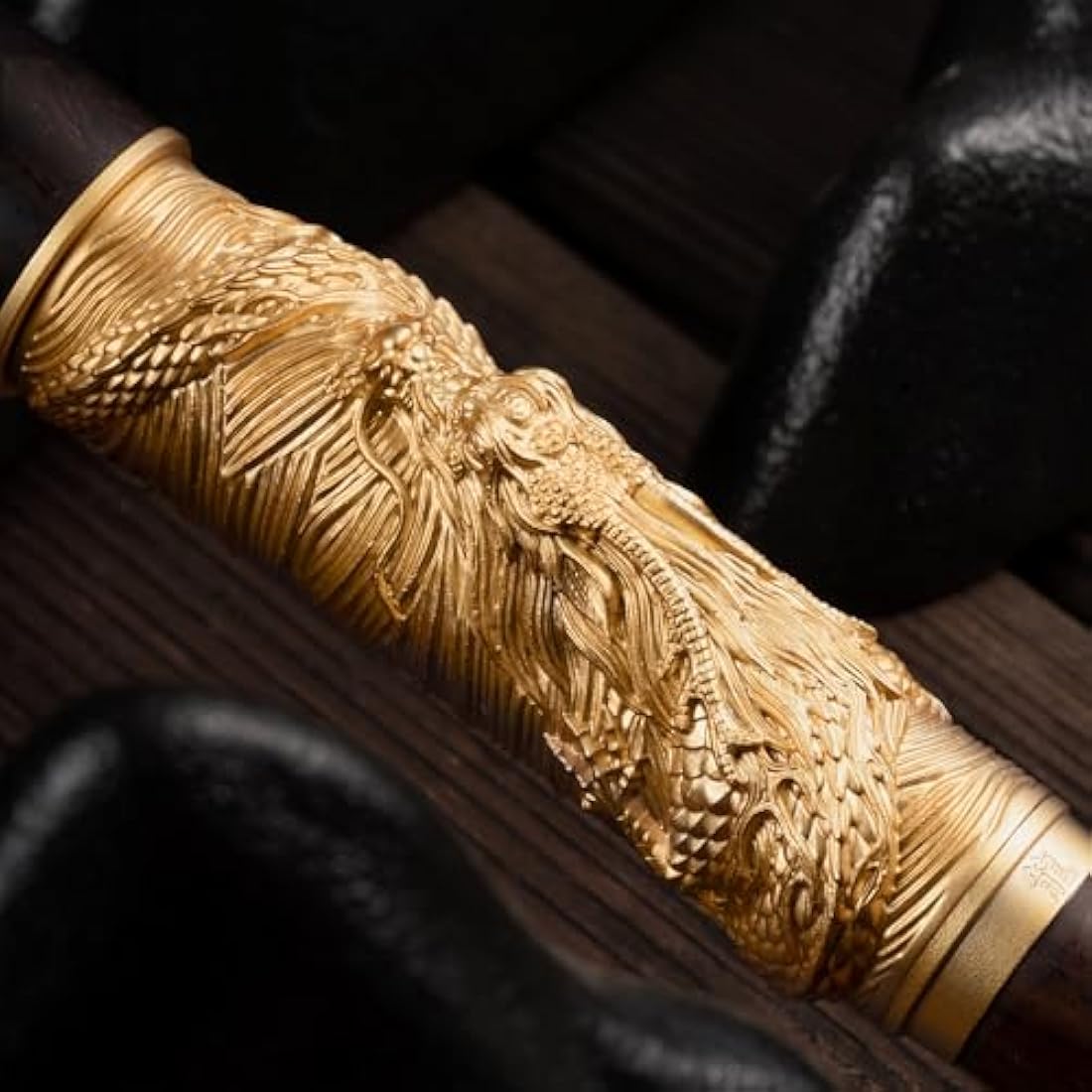 Hongdian N24 Fountain Pen Fine Nib, Golden Dragon Stereoscopic Carving with Red Wood Design