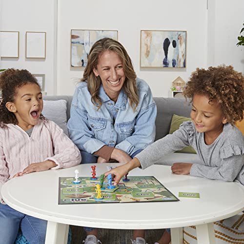 Hasbro Gaming Cluedo, Reimagined Classic for 2-6 Players, Detective Board Game for 8+ Year Old Boys and Girls