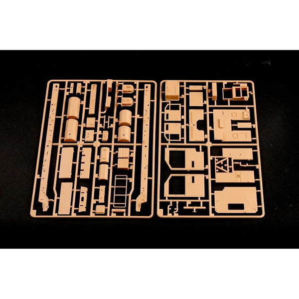 Hobbyboss 1:35 Scale M1070/M1000 HETS Assembly Authentic Kit,Gold