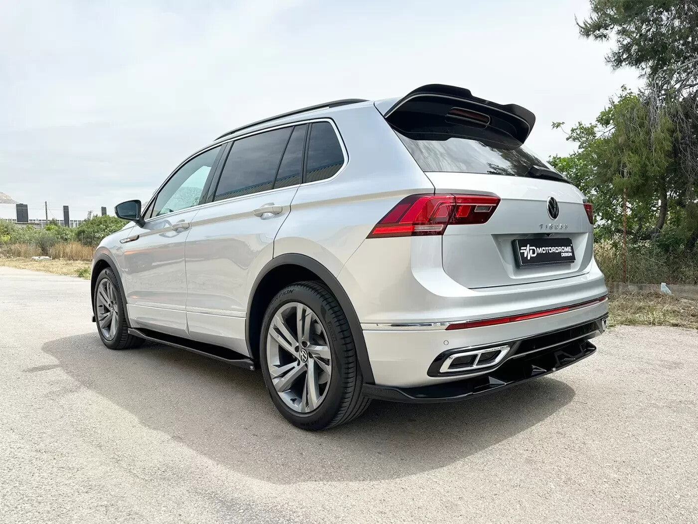 Motordrome Side Skirts Trims VW Tiguan R-Line Mk2 Facelift 20-24 Gloss Black