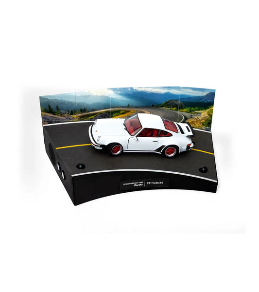FRANZIS Porsche 911 Turbo Collectable Advent Calendar Your Own Desk Model Kit