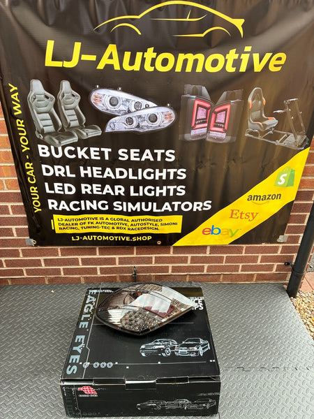 UK LT Pair LED Lightbar DRL Rear Tail Lights Mercedes SLK R171 04-11 black LHD