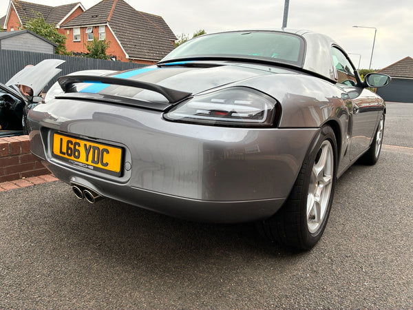 Grey PORSCHE Boxster 986 Rear Spoiler 996 911 Cayman 987 Rear Wing PAINT DAMAGE