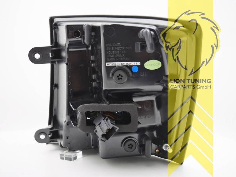 LT Pair LED Lightbar Rear Lights Skoda Octavia 3 5E 5E5 13-17 Combi black LHD