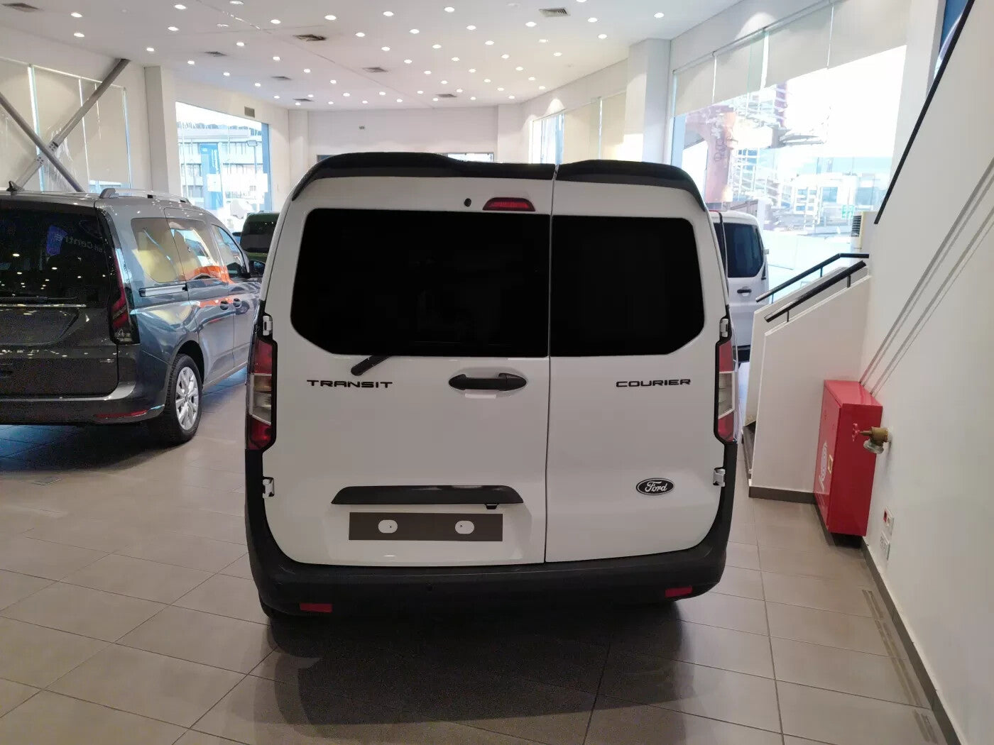 Motordrome Rear Wing Boot Roof Spoiler Barn Doors Ford Ford Transit Courier Mk2