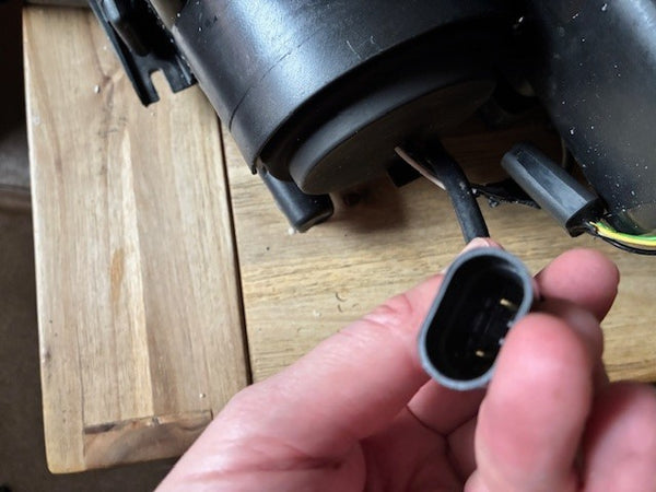 UK STOCK LT LED DRL XENON Headlights BMW 3-Series E46 Coupe Cabrio 03-07 black CUSTOMER RETURN