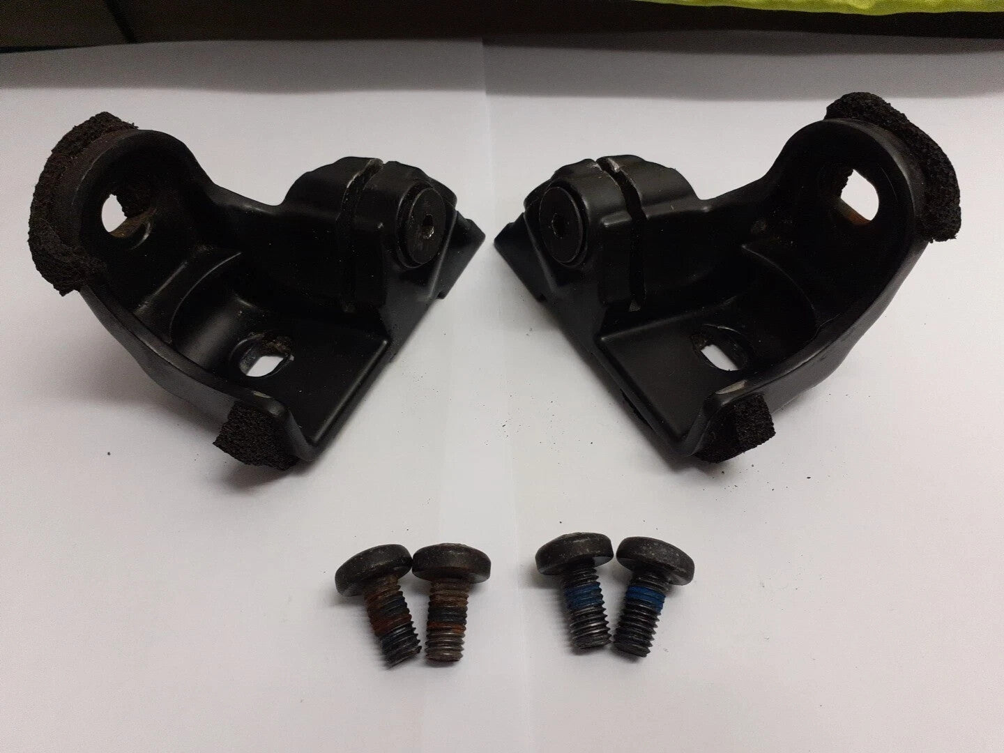 OE Used Porsche Boxster 986 Hardtop Fitting Brackets Pair Install Mount 96-04
