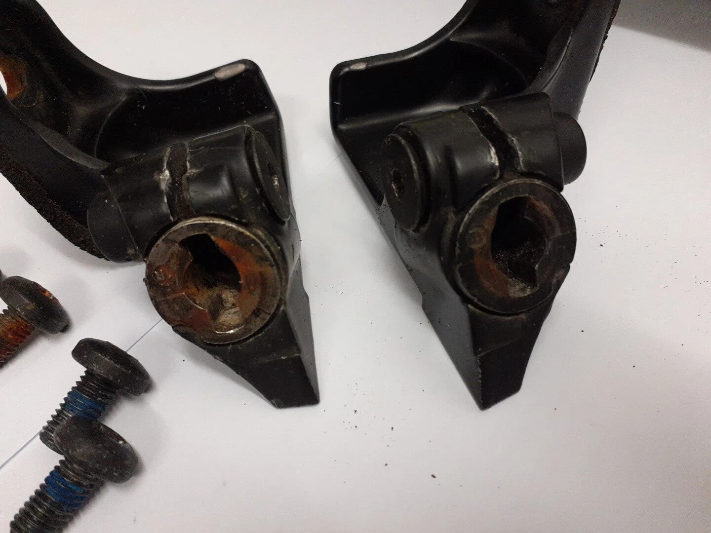 OE Used Porsche Boxster 986 Hardtop Fitting Brackets Pair Install Mount 96-04