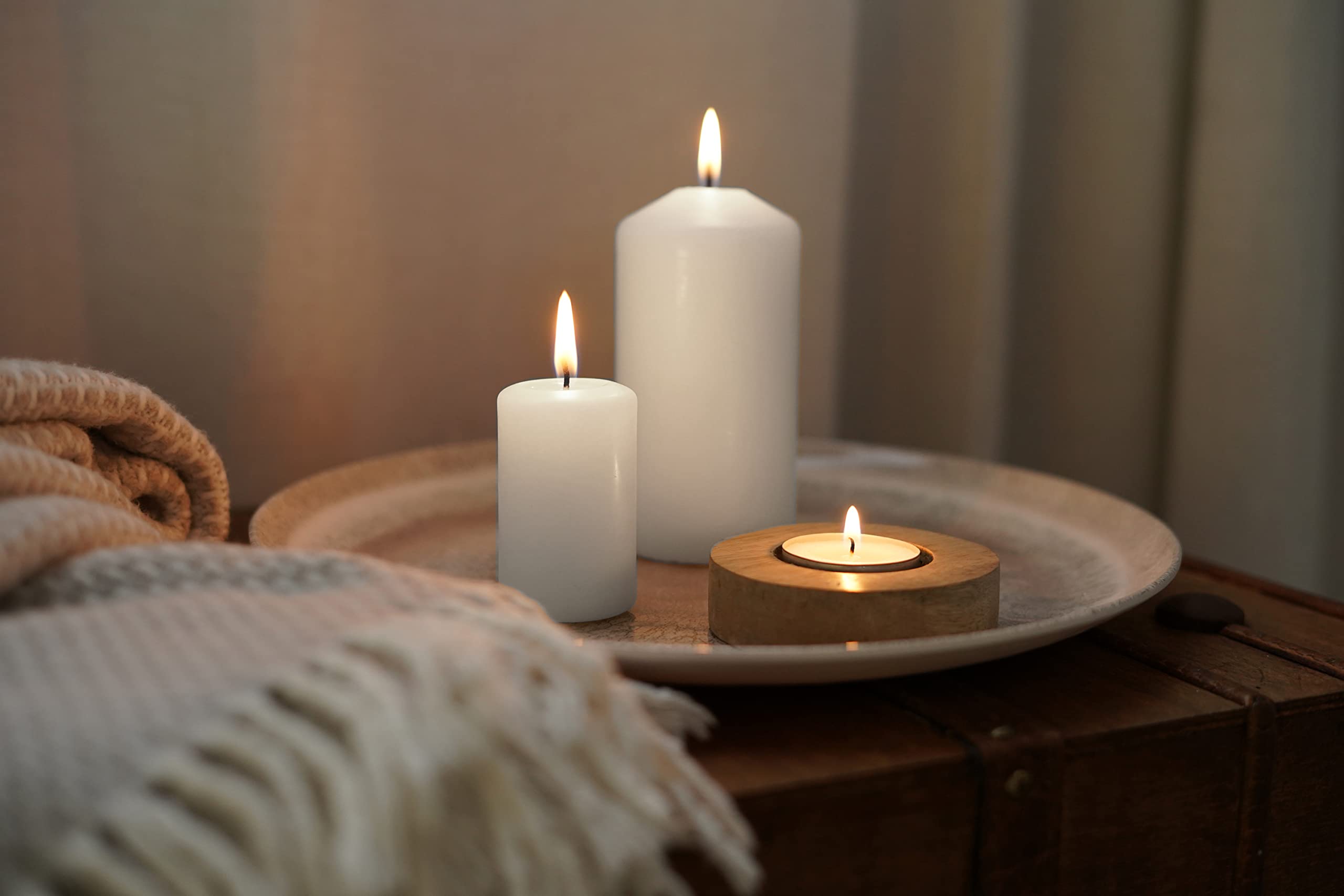 Hofer White Pillar Candles - Set of 80 Decorative Small Candles - 4 x 7 cm - 11 Hours Long Burning - Unscented - Dripless - Smokeless - RAL Quality