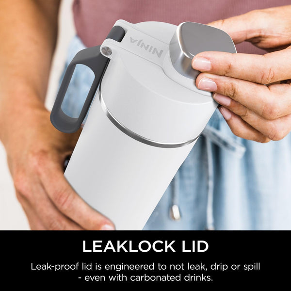 Ninja Thirsti Water Bottle and Flask 709 ML With Leak-Proof Lid, Designed For Carbonated, Hot & Cold Drinks, Ideal For Travel & Sports, Triple Insulated, Stainless Steel Bottle, Black, DW2401EUUKBK