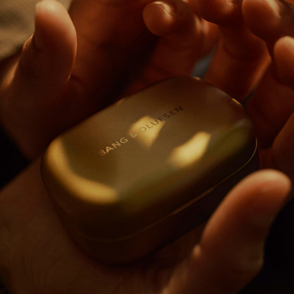 Bang & Olufsen Beoplay EX - High-end Wireless Bluetooth Noise Cancelling Earphones, Playtime Up to 28 Hours, Waterproof Wireless Earbuds for Work, Sport and Play with Charging Case - Black Anthracite