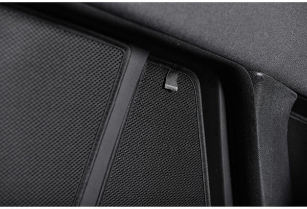 CAR SHADES Set (rear side doors) compatible with Toyota Hilux VII Facelift Double Cab 2011-2015 (2-pieces)