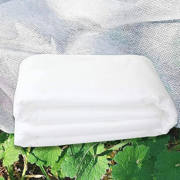 Abimars Garden Fleece 30gsm, 3m x 5m Horticultural Fleece for Plants, Plant Fleece Frost Protection, Non-Woven Fabric Cover Frost Protection for Plants