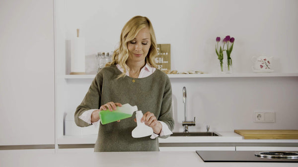 Bosch Cordless Window Vac GlassVAC (for windows, tiles, mirrors and shower, running time: approx. 35 windows, in carton packaging)