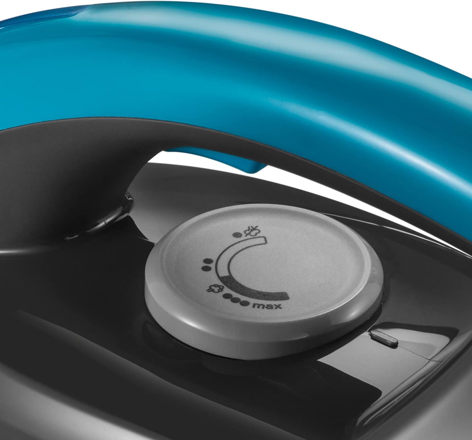 Russell Hobbs Steam Generator Iron, 1.3L Removable Water Tank, Stainless Steel Non Stick Soleplate, 110g Shot of Steam, 90g Steam Output, Cord Storage, Temp ready light, Anti Calc, 2400W 24510