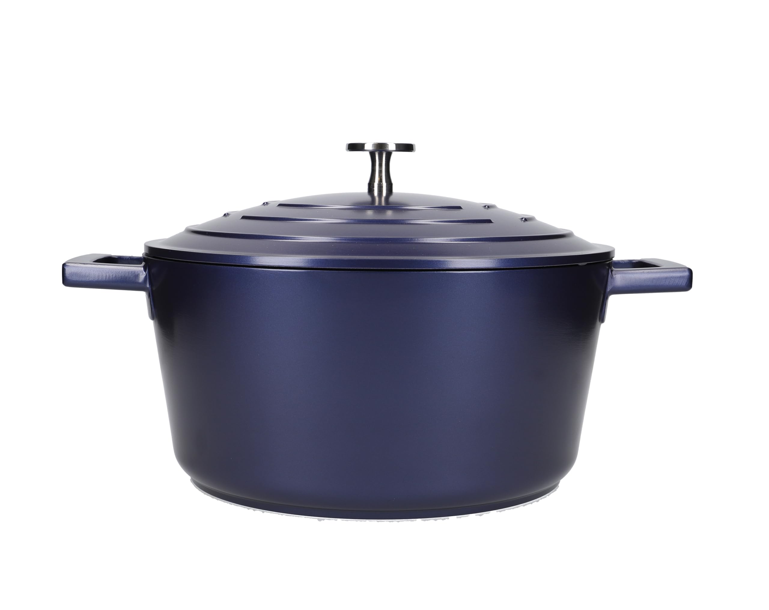 MasterClass Casserole Dish With Lid, Medium 4L/24 cm, Lightweight Cast Aluminium, Induction Hob And Oven Safe, Black