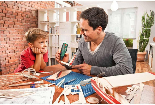 Bosch 06032A2070 Cordless Hot Glue Gun GluePen (Micro USB Charger, 4 x Ultrapower Glue Sticks, 3.6 V Cardboard Box)