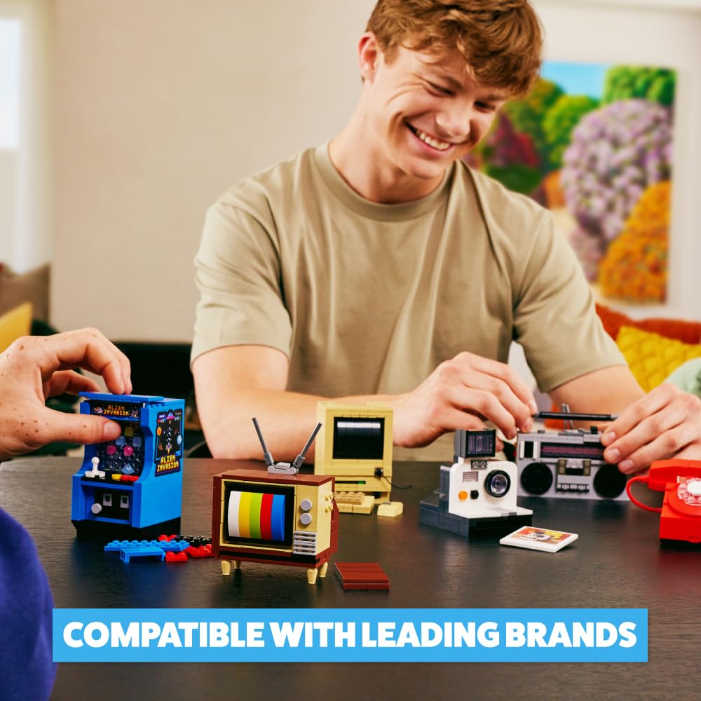 ZURU MAX Premium Retro Building Bricks (Cassette Radio) – Collectible Minis, Novelty Unboxing Toy for Kids, Creative Play Sets