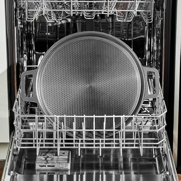 HexClad Hybrid Nonstick Pizza Steel for Pizzas and Flatbreads Up to 35 cm, Dishwasher-Friendly, Oven and BBQ-Safe Up to 480°C