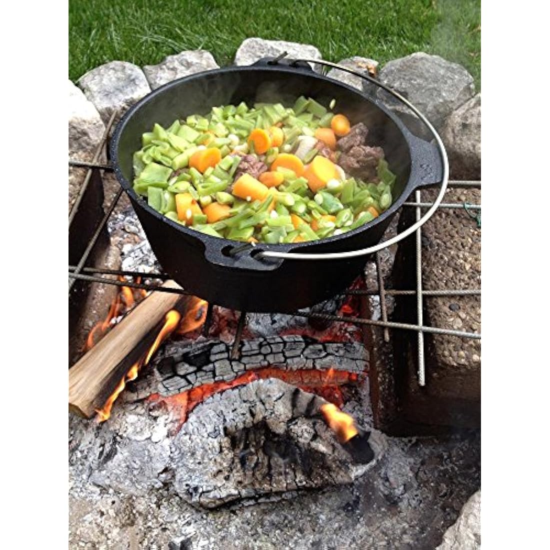 Fallen Fruits FF117 Dutch Oven, black