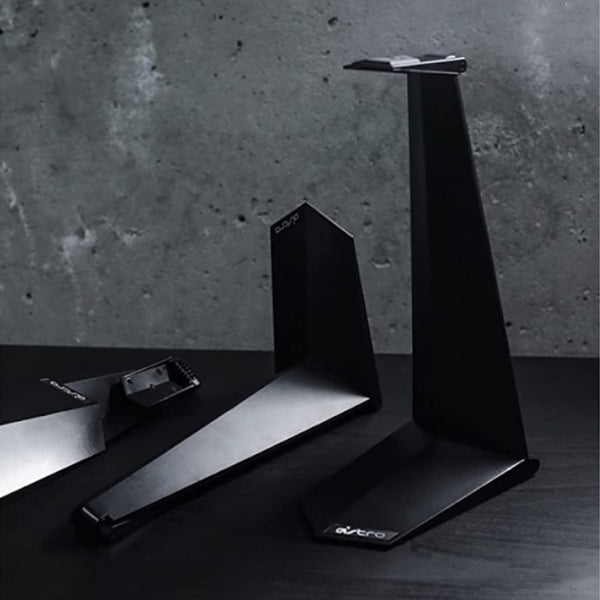 Logitech G Astro A30 LIGHTSPEED Wireless Gaming Headset, Bluetooth enabled, Dolby Atmos, Detachable Boom, 27h battery, USBC charging, for PS5, PS4, Xbox, Nintendo Switch, PC, Android - White