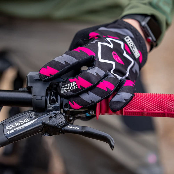 Muc-Off Camo MTB Gloves