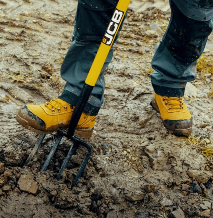 JCB - Professional Solid Forged Contractors Fork - Garden Fork Heavy Duty Professional Site and Gardening Tools - for Home Improvement, Digging, Mucking Out, Manure, Garden Borders, Weeding