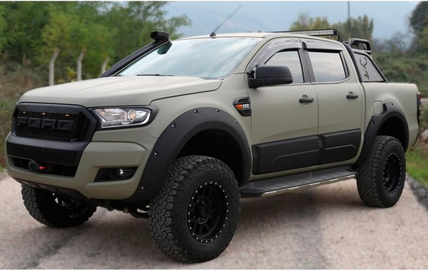 Oneway Body Cladding compatible with Ford Ranger T6/T7/T8 2012-2022 - Gloss black