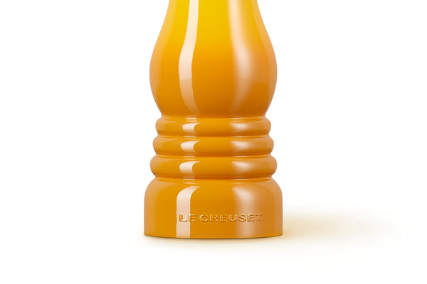 Le Creuset Classic Adjustable Pepper Mill Grinder, Chip-resistant ABS Plastic, Anti-Corrosion, 40g, 21 cm, Bamboo, 44001214080000