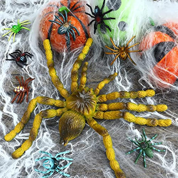 9 Pcs Plastic Spiders Animal Figures Large and Small Spiders Model Joke Presents Realistic Spider Prank Fake Spider Scary for Halloween Party Decorations Cake Topper Game Kid Early Educational Toys
