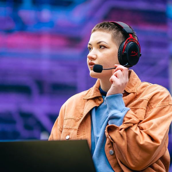 HyperX Cloud Alpha Wireless - Gaming Headset for PC, 300-hour battery life, DTS Headphone:X Spatial Audio, Memory foam, Dual Chamber Drivers, Noise-cancelling mic, Durable aluminium frame