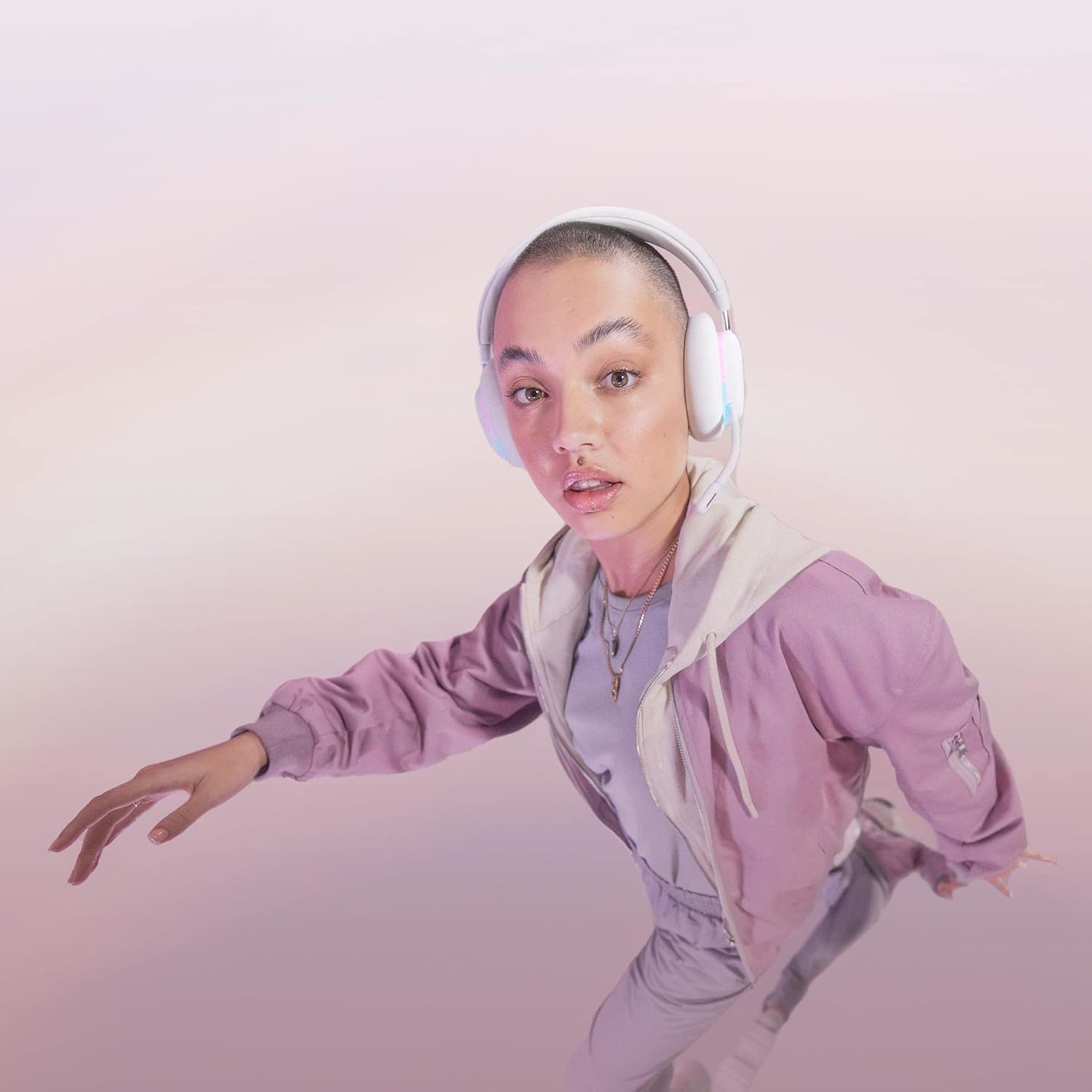 Logitech G G735 Wireless Gaming Headset, Customisable LIGHTSYNC RGB Lighting, LIGHTSPEED, Bluetooth, Detachable Microphone, Compatible with PC & Mac - White